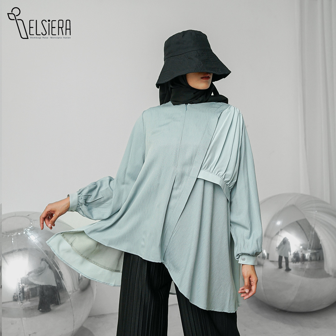 Yakira Tunic Blue