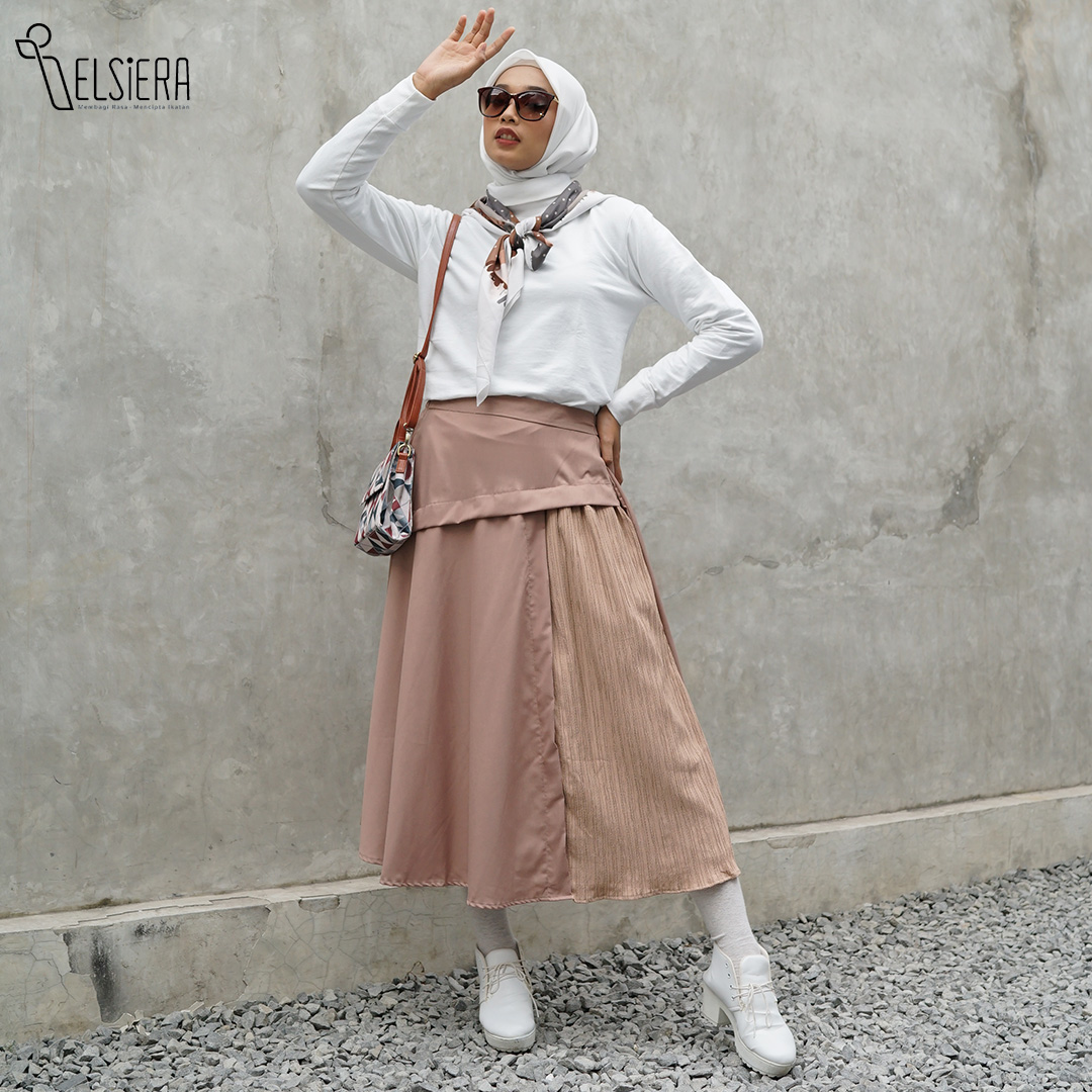 Greesa Skirt Light Brown