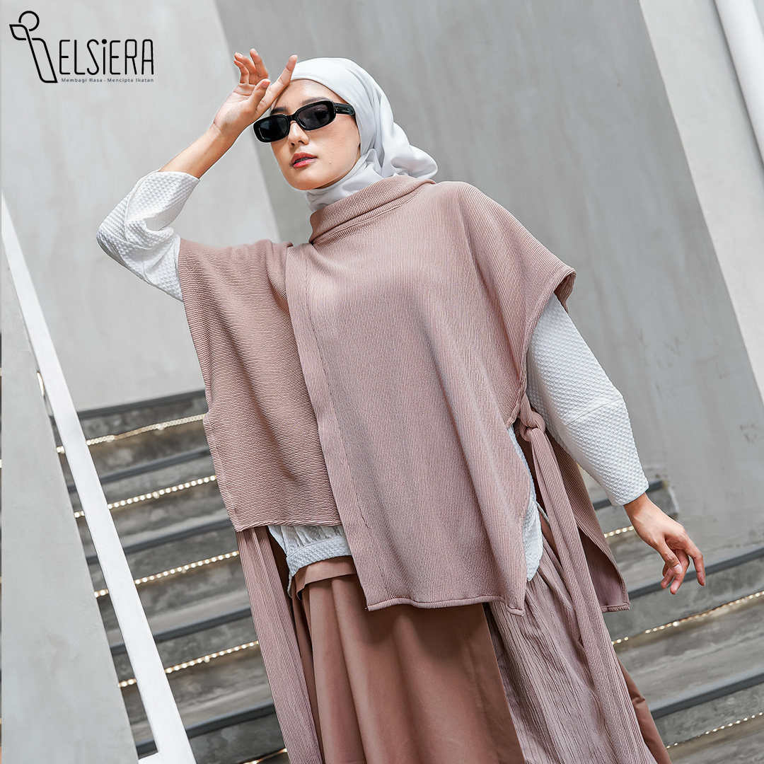 Yumna Vest Milo