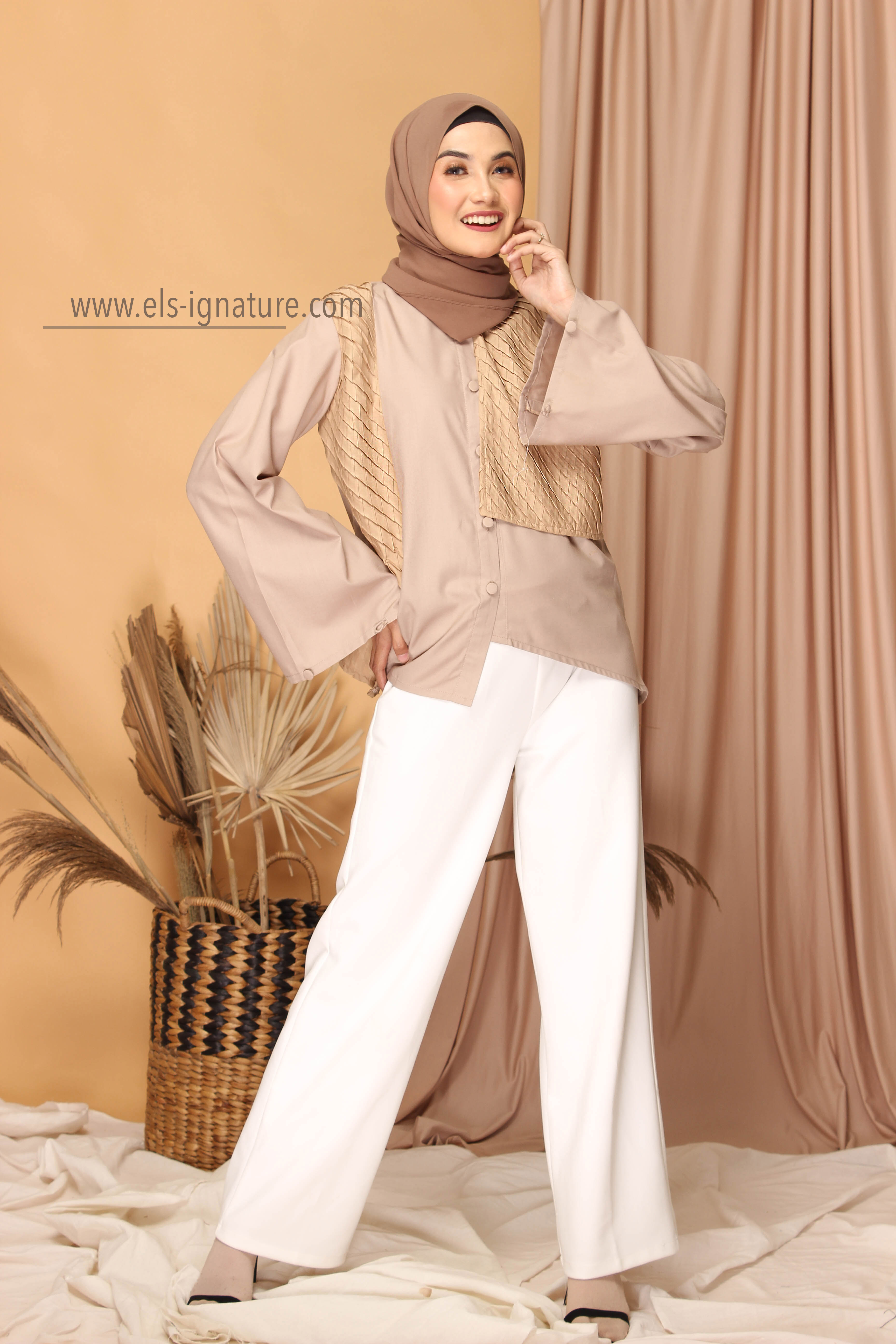 Izumi Blouse Brown 