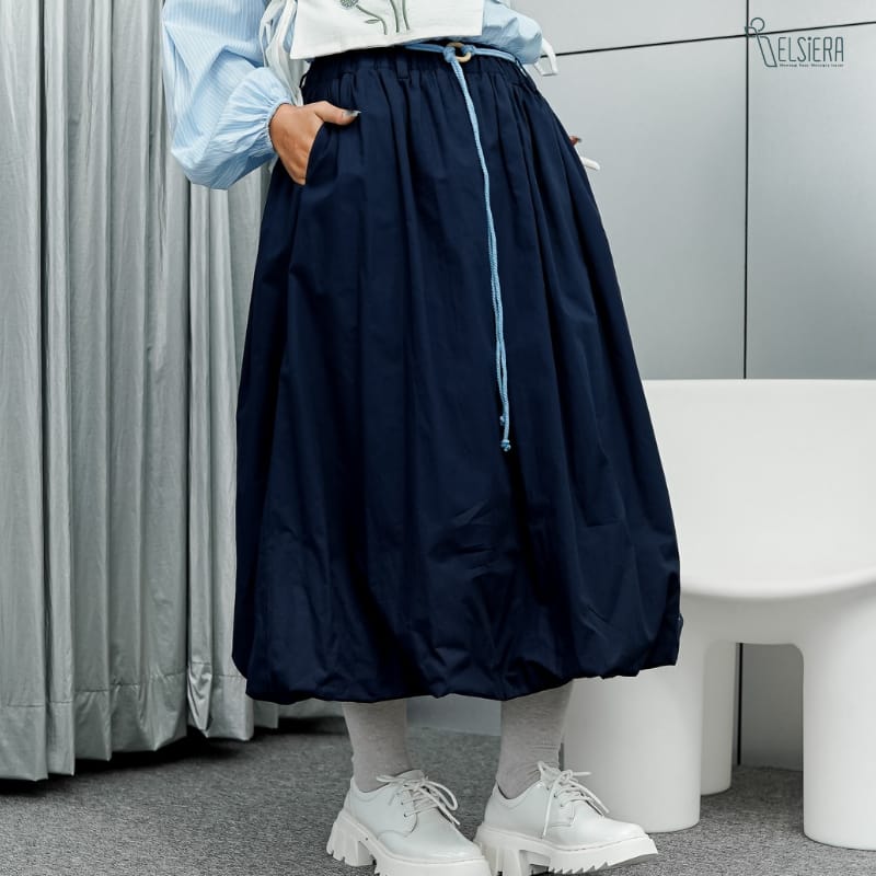 Yuki Puffy Skirt Midi / Maxi - Navy